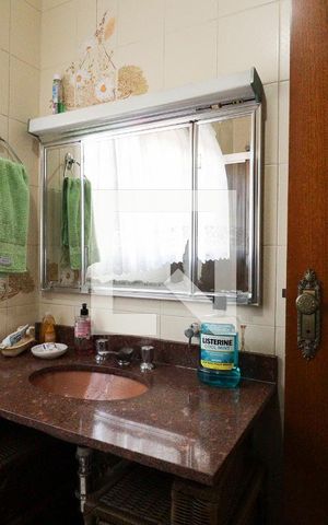 Casa à venda com 350m², 3 quartos e 3 vagasBanheiro Social