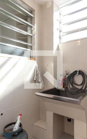 Apartamento à venda com 60m², 1 quarto e sem vagaÁrea de Serviço