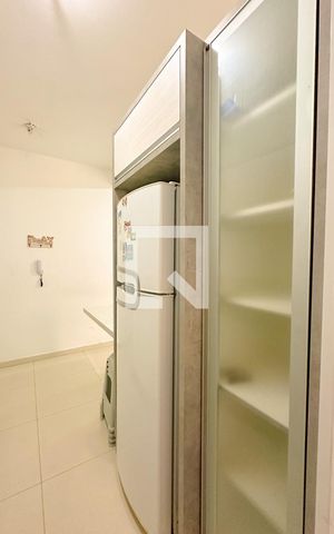 Apartamento para alugar com 66m², 2 quartos e 1 vagaCozinha - Armários