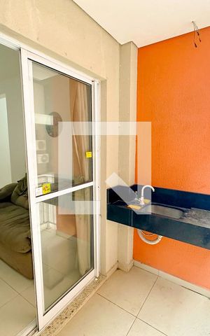 Apartamento para alugar com 66m², 2 quartos e 1 vagaVaranda da Sala