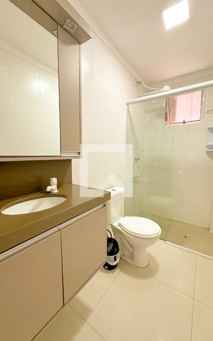 Apartamento para alugar com 66m², 2 quartos e 1 vagaBanheiro