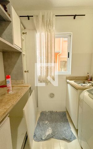Apartamento para alugar com 66m², 2 quartos e 1 vagaÁrea de Serviço