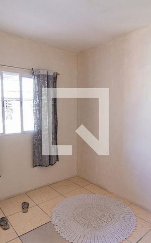 Casa à venda com 100m², 4 quartos e 1 vaga Casa à venda com 100m², 4 quartos e 1 vagaQuarto