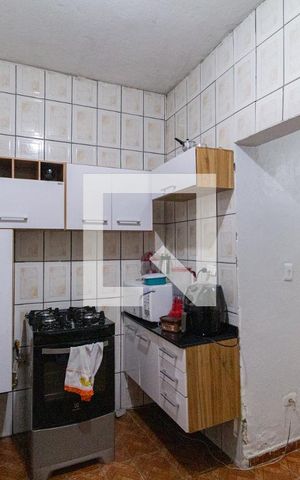 Casa à venda com 100m², 4 quartos e 1 vaga Casa à venda com 100m², 4 quartos e 1 vagaCozinha