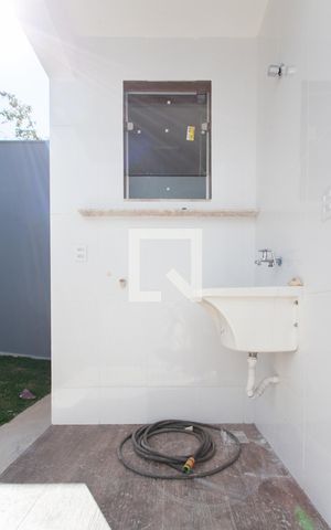 Casa à venda com 210m², 3 quartos e 4 vagas Casa à venda com 210m², 3 quartos e 4 vagasÁrea de Serviço