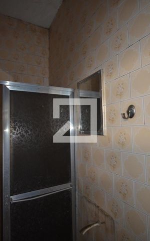 Casa à venda com 108m², 1 quarto e 4 vagasBanheiro