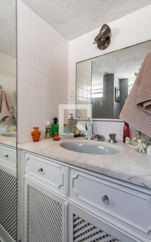 Apartamento à venda com 440m², 5 quartos e 5 vagasBanheiro 3