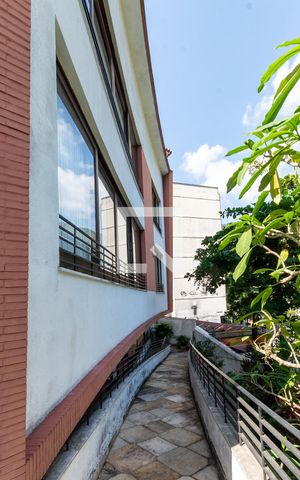 Apartamento à venda com 440m², 5 quartos e 5 vagasQuintal