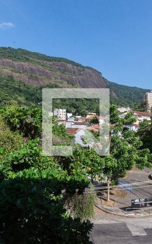 Apartamento à venda com 440m², 5 quartos e 5 vagasVista