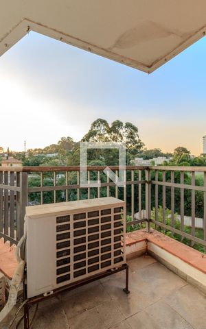 Apartamento à venda com 251m², 3 quartos e 3 vagas Apartamento à venda com 251m², 3 quartos e 3 vagasSala de Jantar vista