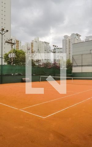 Apartamento para alugar com 94m², 3 quartos e 1 vagaquadra