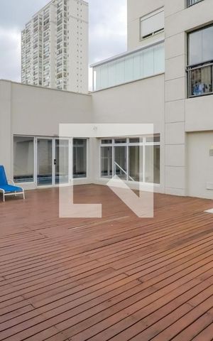 Apartamento para alugar com 94m², 3 quartos e 1 vagaÁrea comum - Piscina