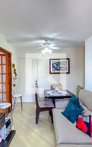 Apartamento à venda com 60m², 2 quartos e 1 vagaSala