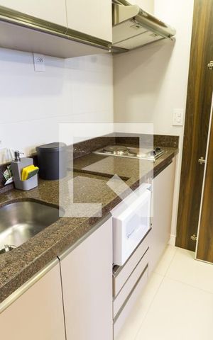 Apartamento para alugar com 34m², 1 quarto e 1 vagaCozinha - Armários