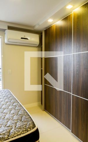 Apartamento para alugar com 34m², 1 quarto e 1 vagaKitnet - armário