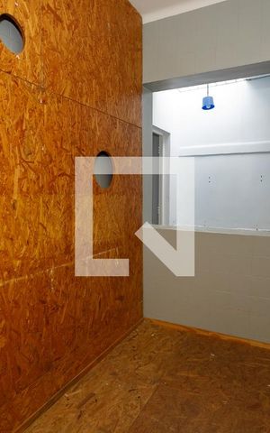 Casa para alugar com 110m², 2 quartos e 1 vaga Casa para alugar com 110m², 2 quartos e 1 vagaSala
