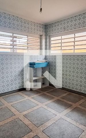 Casa para alugar com 110m², 2 quartos e 1 vaga Casa para alugar com 110m², 2 quartos e 1 vagaCozinha