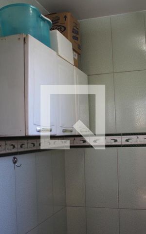 Casa à venda com 330m², 4 quartos e 6 vagasBanheiro 2