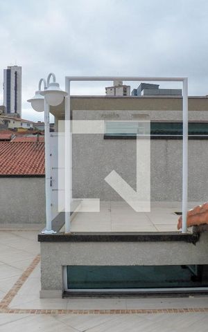 Casa à venda com 350m², 4 quartos e 5 vagas Casa à venda com 350m², 4 quartos e 5 vagasTerraço