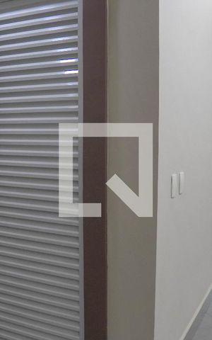 Casa à venda com 350m², 4 quartos e 5 vagas Casa à venda com 350m², 4 quartos e 5 vagasÁrea comum