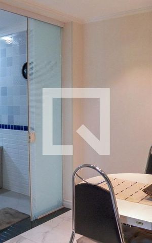 Casa à venda com 350m², 4 quartos e 5 vagas Casa à venda com 350m², 4 quartos e 5 vagasCozinha