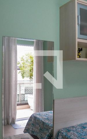 Casa à venda com 350m², 4 quartos e 5 vagas Casa à venda com 350m², 4 quartos e 5 vagasQuarto 1