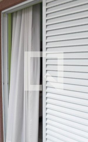 Casa à venda com 350m², 4 quartos e 5 vagas Casa à venda com 350m², 4 quartos e 5 vagasVista da suíte 1
