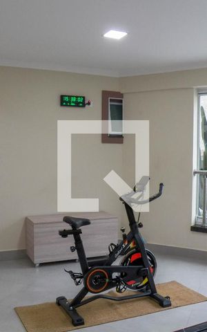 Casa à venda com 350m², 4 quartos e 5 vagas Casa à venda com 350m², 4 quartos e 5 vagasÁrea comum - Academia