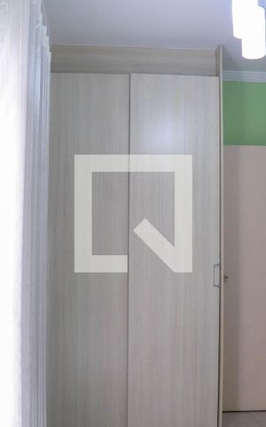 Casa à venda com 350m², 4 quartos e 5 vagas Casa à venda com 350m², 4 quartos e 5 vagasQuarto 1