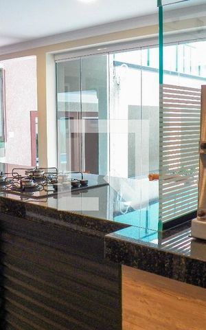 Casa à venda com 350m², 4 quartos e 5 vagas Casa à venda com 350m², 4 quartos e 5 vagasÁrea gourmet