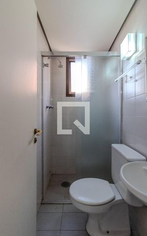 Apartamento para alugar com 450m², 3 quartos e 4 vagasBanheiro de Serviço