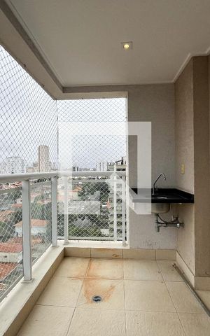Apartamento para alugar com 80m², 2 quartos e 2 vagas Apartamento para alugar com 80m², 2 quartos e 2 vagasVaranda