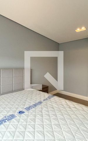 Apartamento para alugar com 80m², 2 quartos e 2 vagas Apartamento para alugar com 80m², 2 quartos e 2 vagasSuite