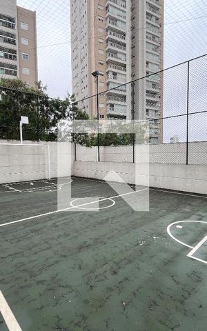 Apartamento para alugar com 80m², 2 quartos e 2 vagas Apartamento para alugar com 80m², 2 quartos e 2 vagasÁrea comum - Quadra