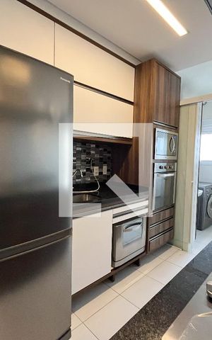 Apartamento para alugar com 80m², 2 quartos e 2 vagas Apartamento para alugar com 80m², 2 quartos e 2 vagasCozinha