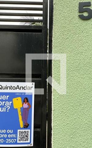 Casa à venda com 120m², 3 quartos e 2 vagasFachada