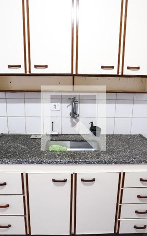 Apartamento para alugar com 79m², 3 quartos e 1 vaga Apartamento para alugar com 79m², 3 quartos e 1 vagacozinha
