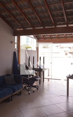 Apartamento à venda com 160m², 3 quartos e 2 vagasCobertura