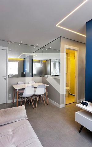 Apartamento à venda com 38m², 2 quartos e sem vagaSala
