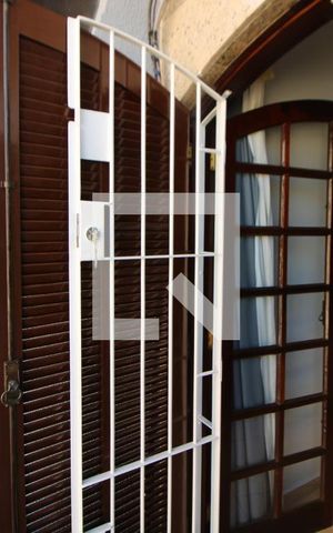 Casa à venda com 200m², 3 quartos e 4 vagasQuarto 1- Varanda