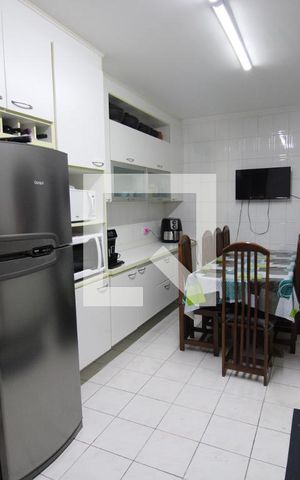 Casa à venda com 200m², 3 quartos e 4 vagasCozinha