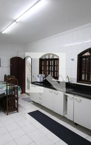 Casa à venda com 200m², 3 quartos e 4 vagasCozinha