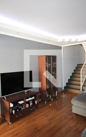 Casa à venda com 200m², 3 quartos e 4 vagasSala