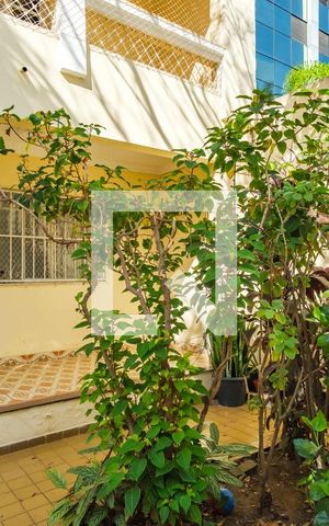 Casa para alugar com 500m², 3 quartos e sem vaga Casa para alugar com 500m², 3 quartos e sem vagaEntrada