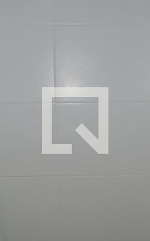 Apartamento à venda com 42m², 2 quartos e sem vagaBanheiro