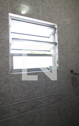 Casa para alugar com 49m², 1 quarto e sem vagaBanheiro