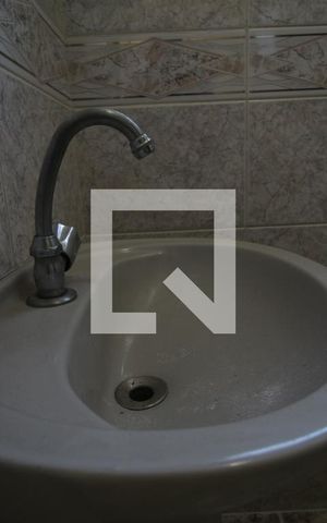 Casa para alugar com 49m², 1 quarto e sem vagaBanheiro