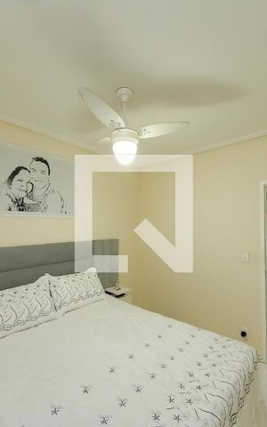 Casa à venda com 200m², 2 quartos e 2 vagas Casa à venda com 200m², 2 quartos e 2 vagasQuarto 1