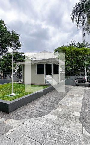 Apartamento à venda com 88m², 2 quartos e 2 vagasEntrada