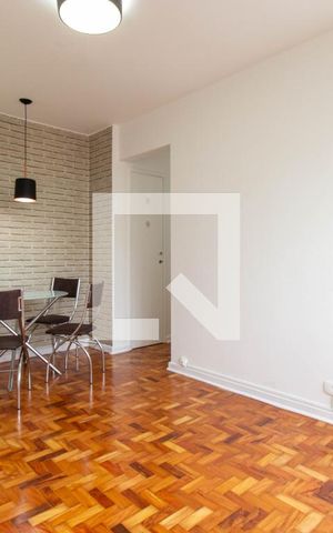 Apartamento à venda com 70m², 2 quartos e 1 vagaSala